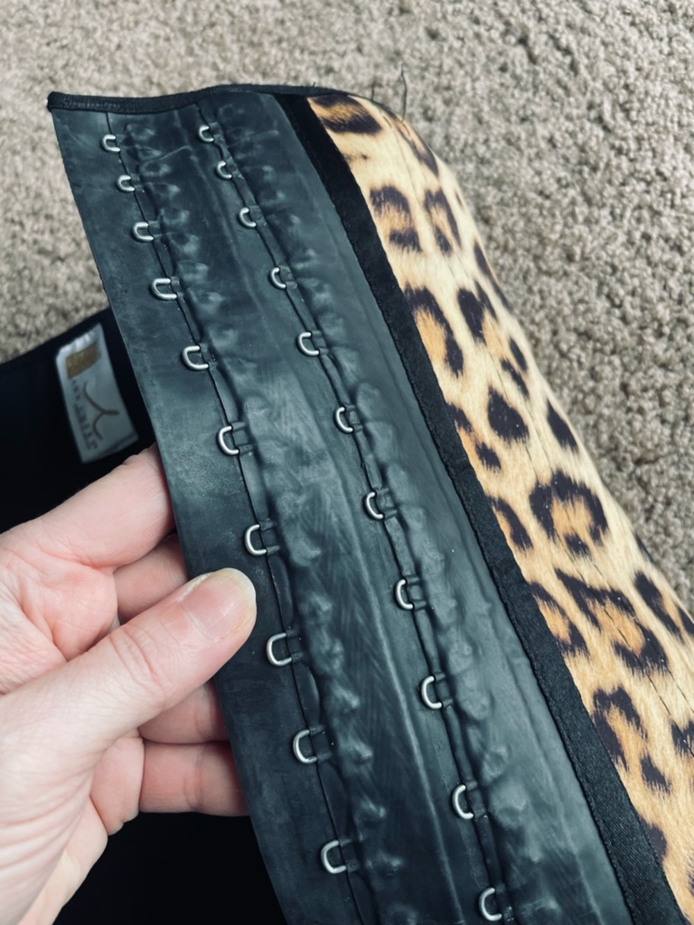 Ann Chery Waist Trainer - Picture 8 of 15
